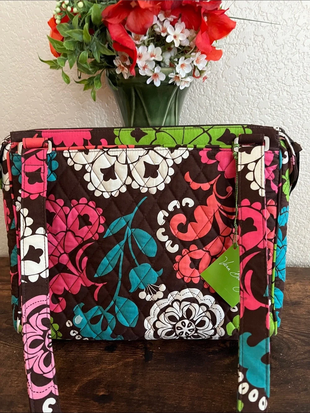 🆕 Vera Bradley Lola hipster crossbody